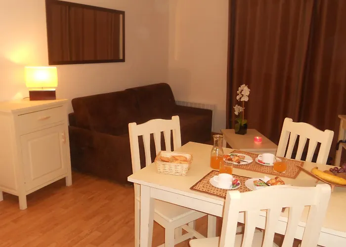 Résidence Goélia Les De Super-besse 3* Super-Besse